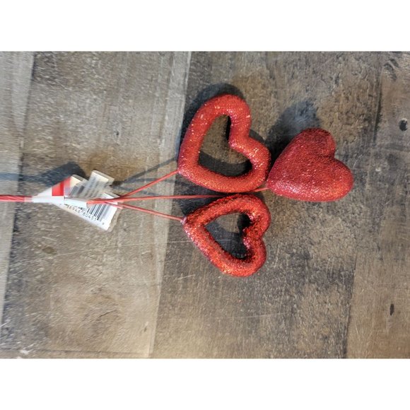 Red glitter heart Valentine's Day AS IS floral stick decor - Picture 4 of 7